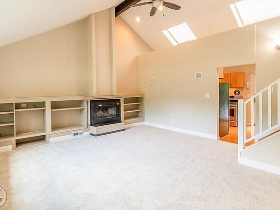 3rd image of 2224 Gary Dr