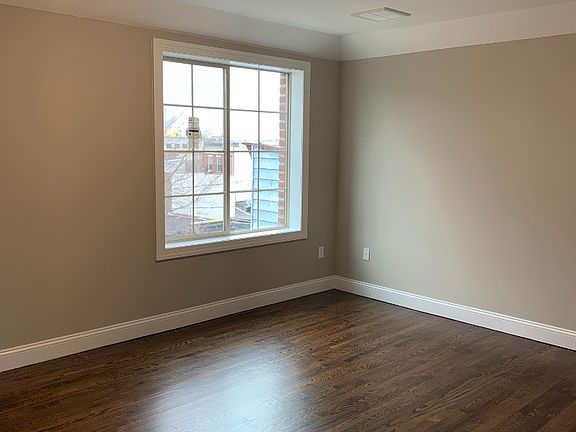 4th image of 18 Clinton St #1F