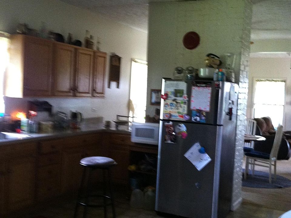 2nd image of 4939 N Houston Pike