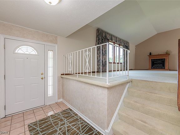 5th image of 2207 Jacqueline Dr
