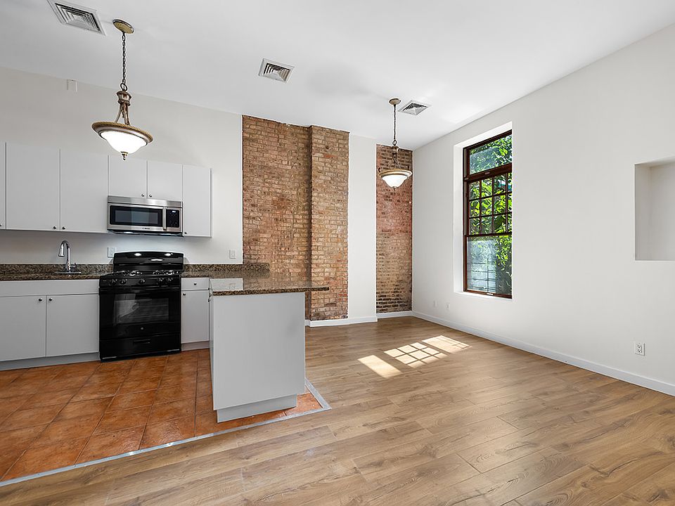 1st image of 1937 Madison Ave APT 2