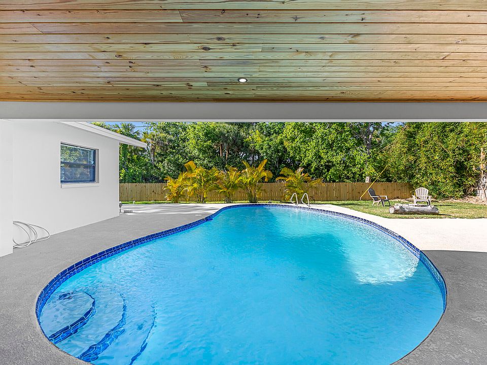 1st image of 2526 Tomoka Ave