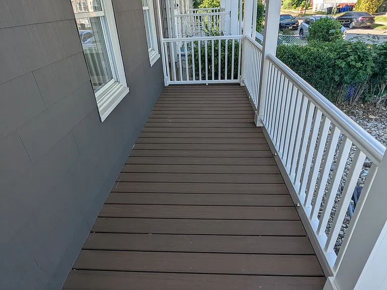 27 Lake St — Photo 2