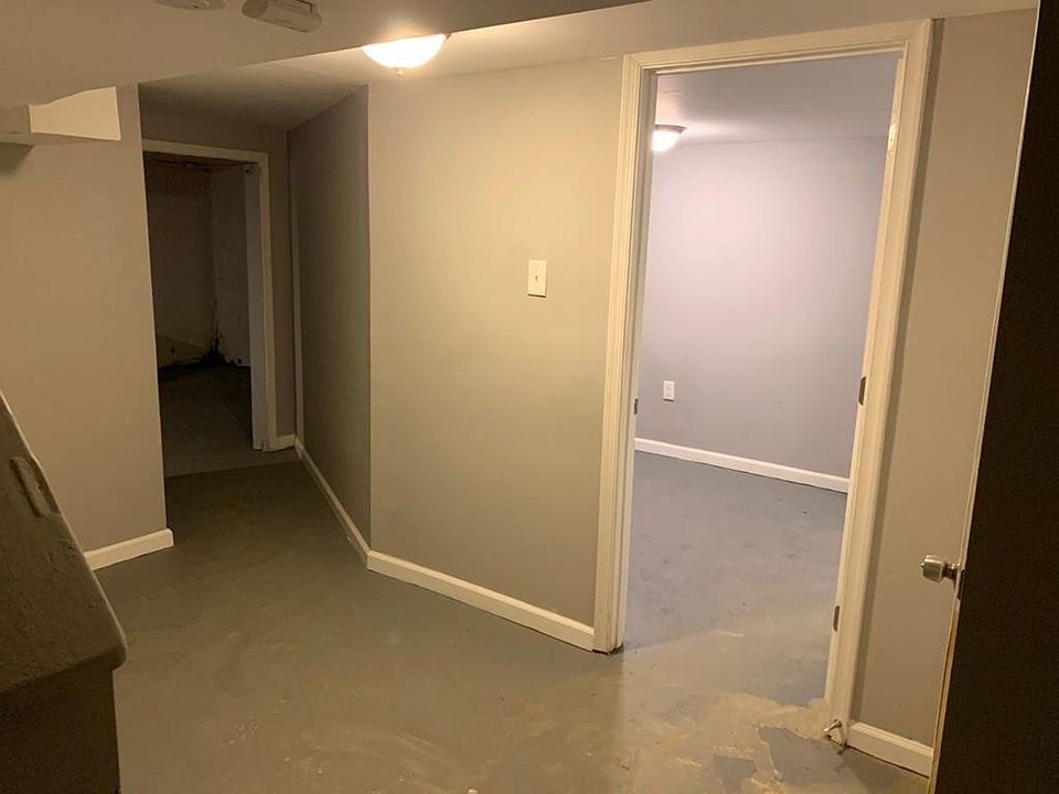 1st image of 205 N Culver St