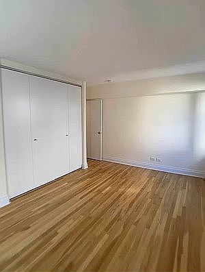 3rd image of 127 E 15th St #4