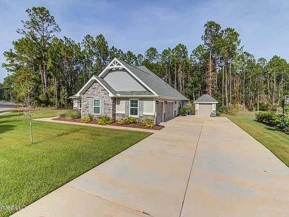 3rd image of 24481 Oak Island Dr