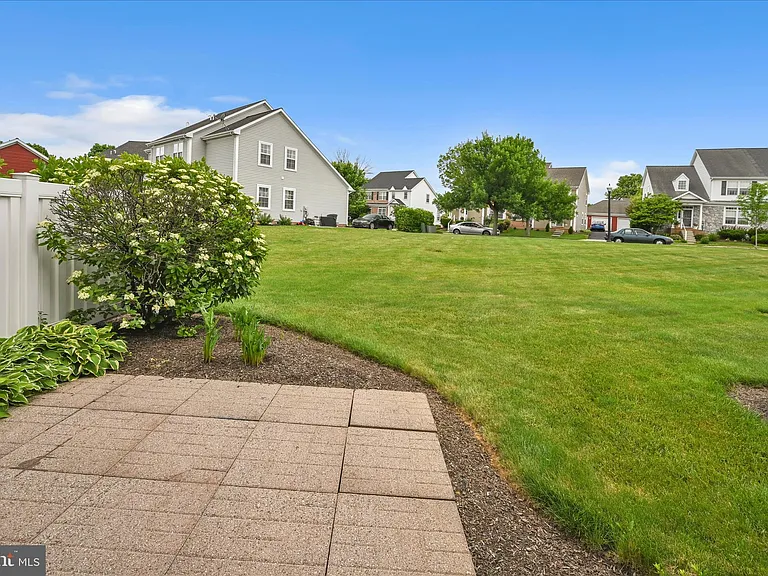 640 Courthouse Cir — Photo 25