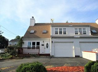 26 Kennebec St, Worcester, MA 01606