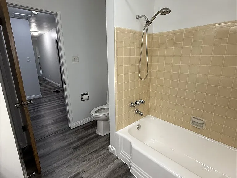 4645 Chicago Ave — Photo 12