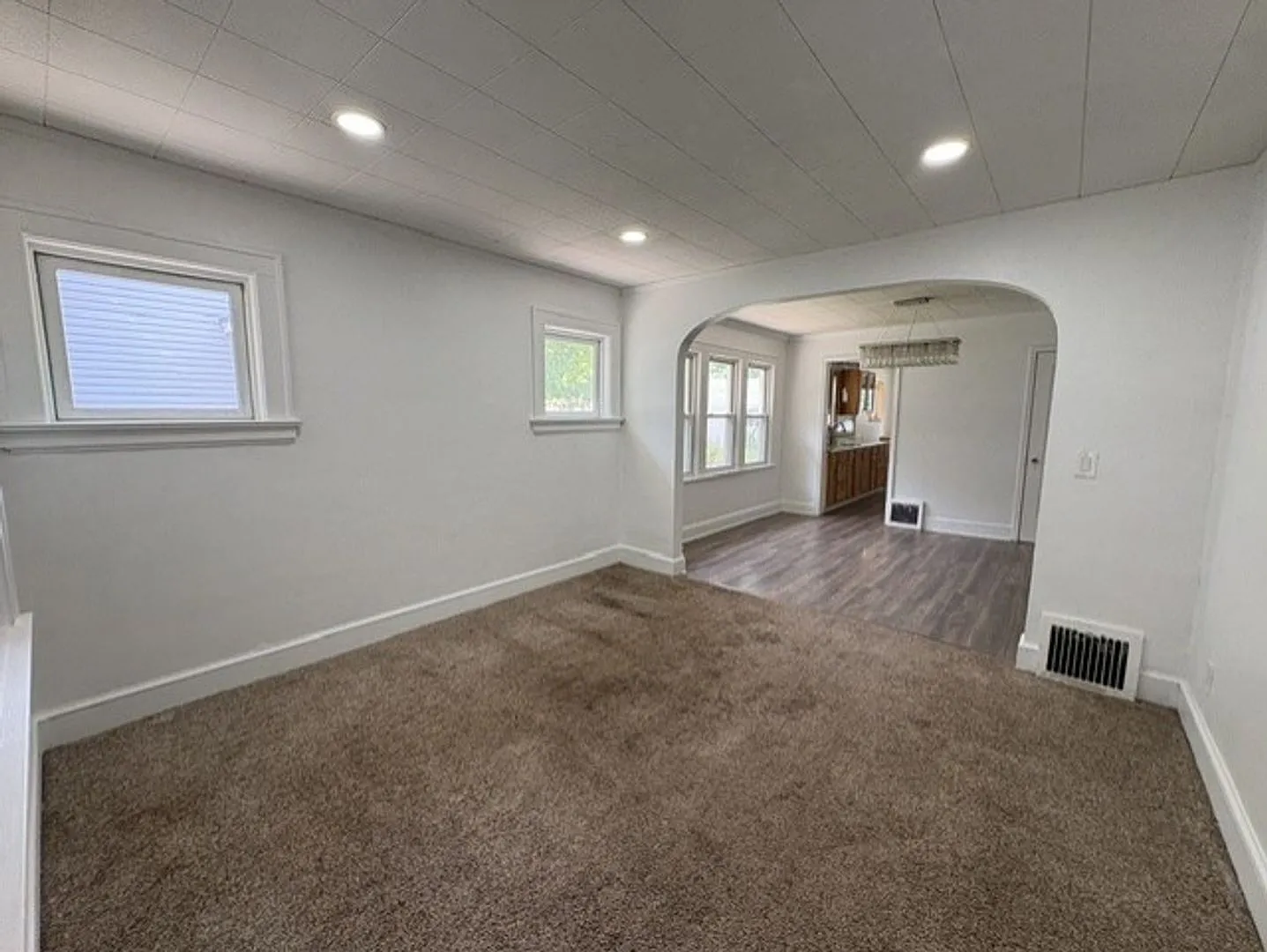 Move-In Ready 2-Bedroom Home with Bright Interior and Private Garage — Photo 4