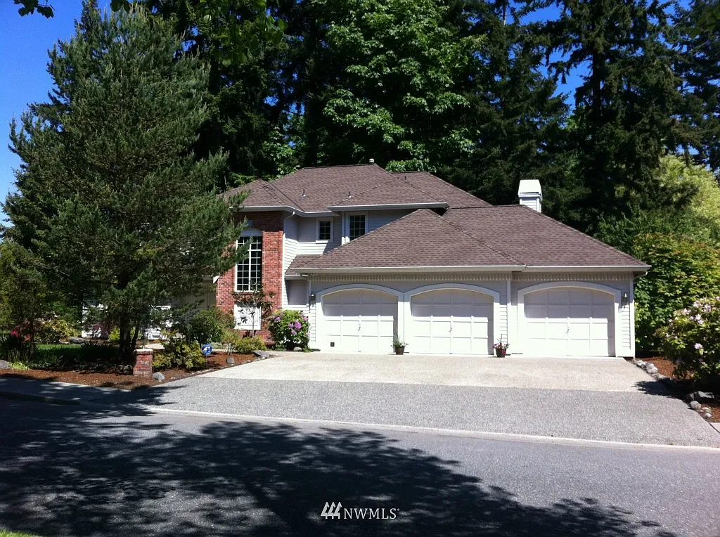 16514 SE 46th Street photo 1