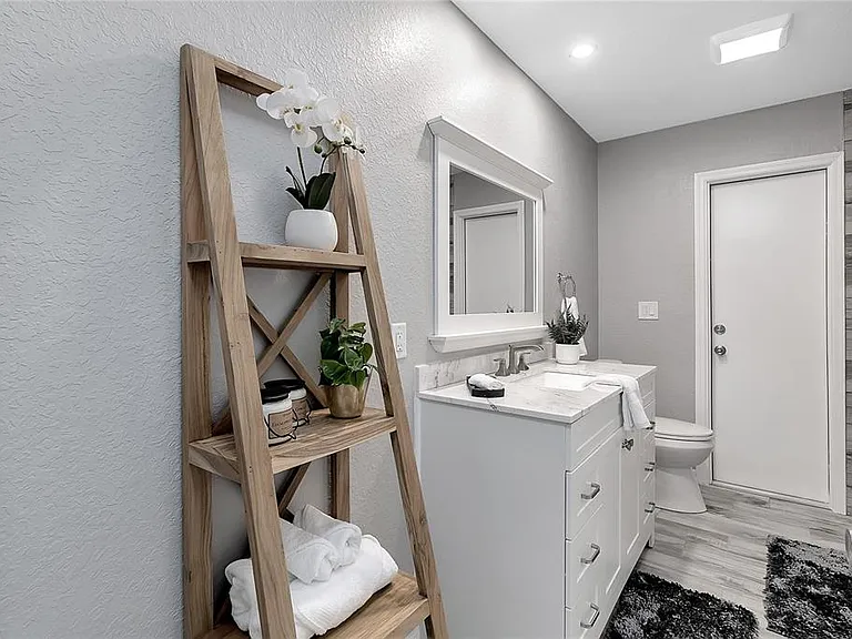 60 Golfview Rd — Photo 18