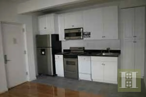 Rented by Halstead Real Estate | media 2