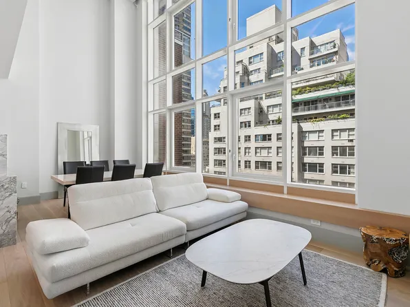 1059 Third Avenue image 2 of 23