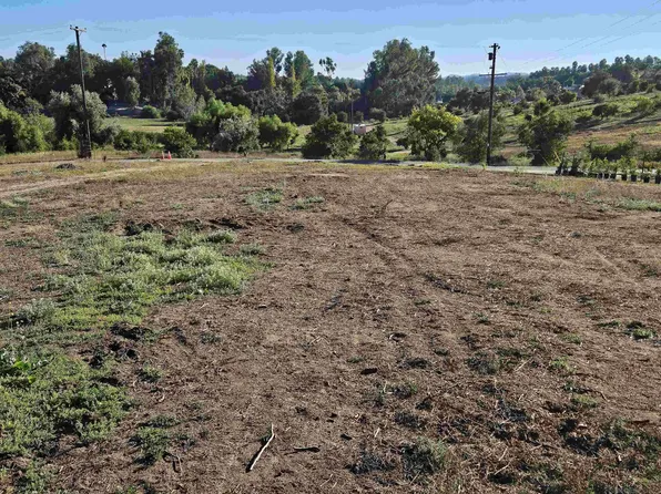 730 Constant Creek Rd #106-011-00, Fallbrook, CA 92028