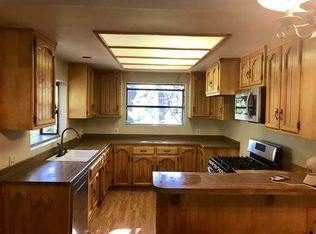23867 Zuger Ln, Crestline, CA 92325