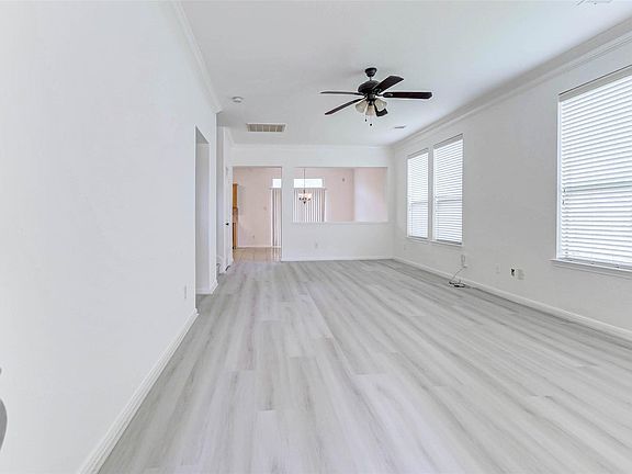 5th image of 8115 Barnes Ridge Ln