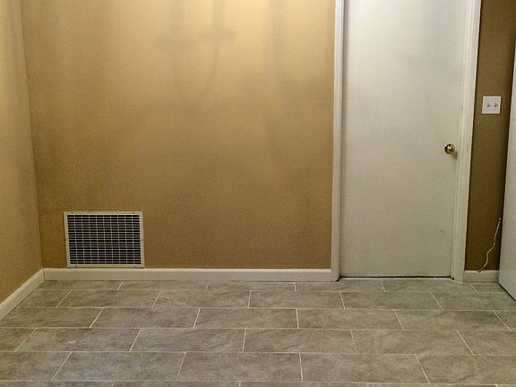 4th image of 13388 Christie Dr