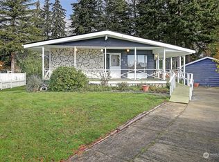 375 Piper Way, Camano Island, WA