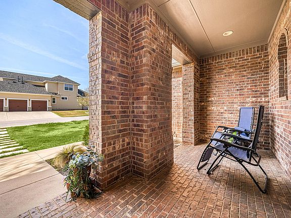 5th image of 2201 Quarry Loop