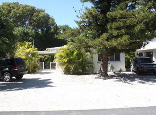 143 Pueblo St, Tavernier, FL 33070