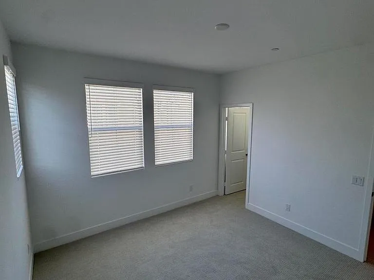 712 Guy Turner Dr — Photo 18