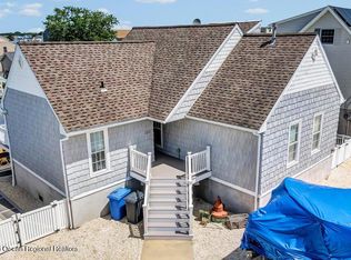 152 Matilda Dr, Manahawkin, NJ 08050
