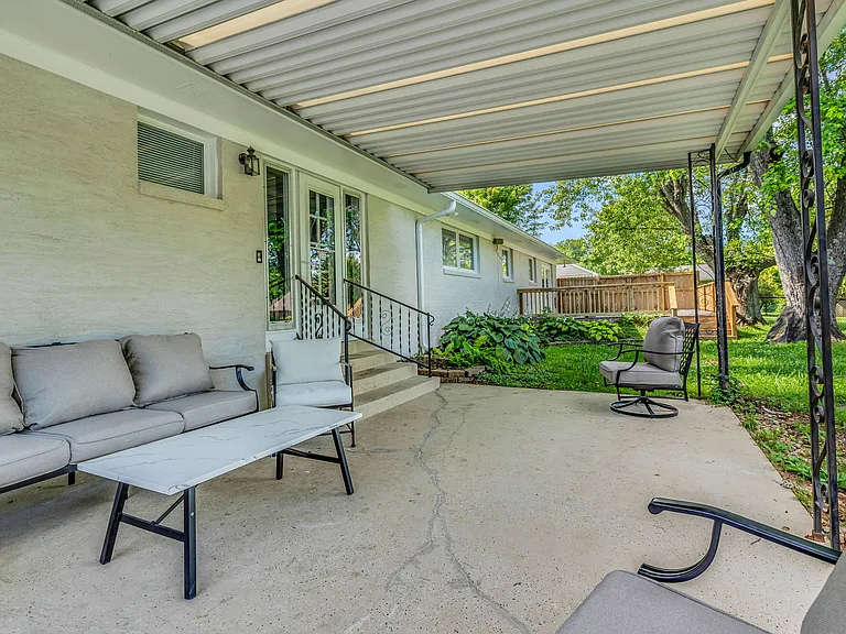 518 Twin Oak Dr — Photo 36