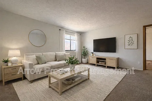 1421 D St #2 Photo 1
