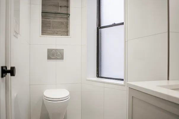 Rented by Argent Advisors LLC | media 31