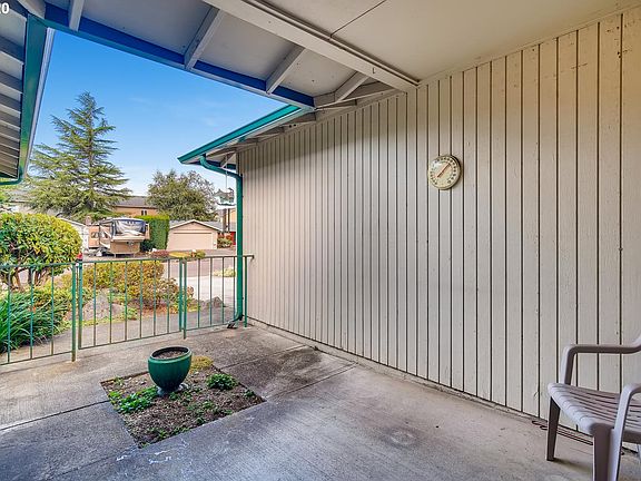 5th image of 12801 NE 13th Ave