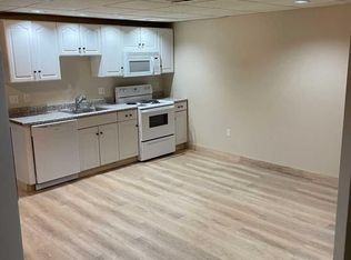1693 Beacon St #B, Brookline, MA 02445