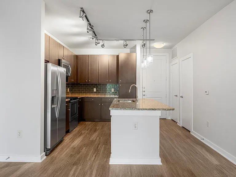 1900 Barton Springs Rd #4017 — Photo 5
