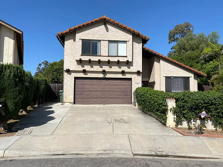 8901 Corte Quezada — Photo 15