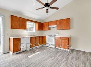 1837 Scott Rd #B, New Albany, IN 47150