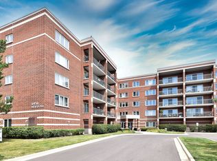 6401 W Berteau Ave APT 515, Chicago, IL 60634