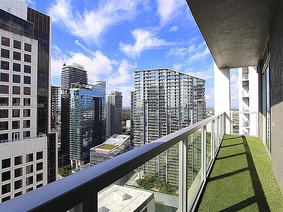 2nd image of 500 Brickell Ave APT 4110