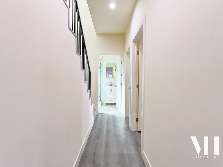1032.75 | Five Bedroom, Four Bath| Detached Home