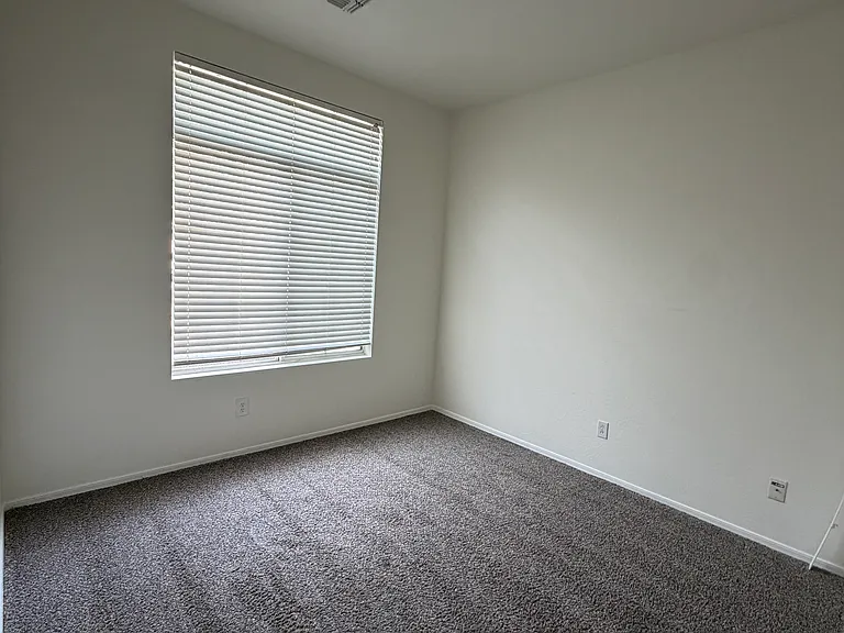 23035 W Mohave St — Photo 9