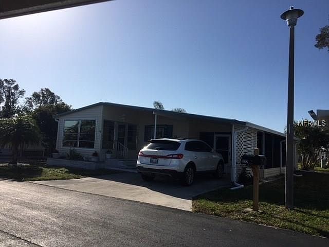 1st image of 522 Cervina Dr S
