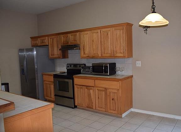 4th image of 507 Lueders Ln