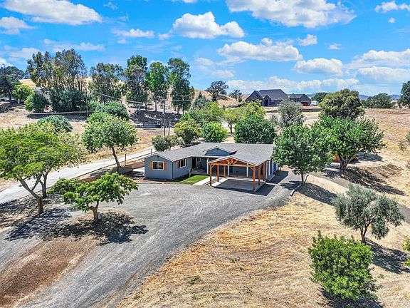 2nd image of 7425 English Hills Road
