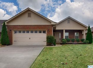 313 Beaver Ridge Trl SW, Huntsville, AL 35824