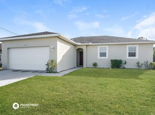 1137 NW 19th Ave, Cape Coral, FL 33993