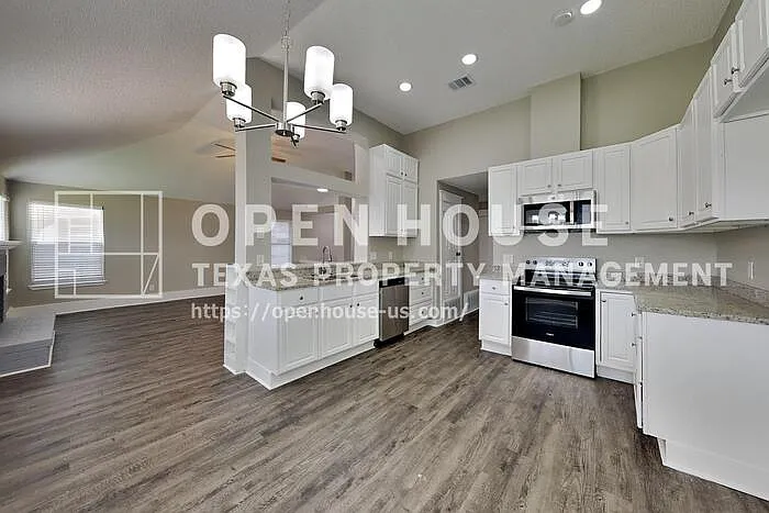 5701 Turner St — Photo 5