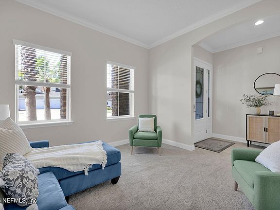 5th image of 163 MEDIO Drive