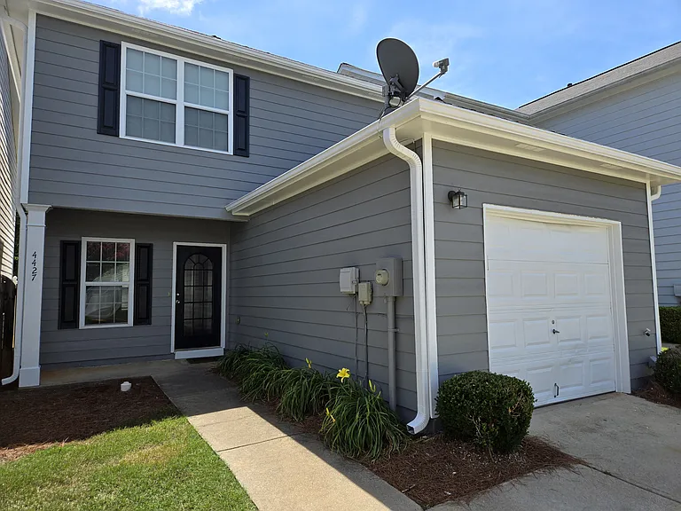 4427 Plum Frost Ct — Photo 1
