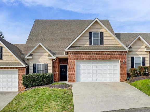 3rd image of 7008 Pemmbrooke Shire Ln