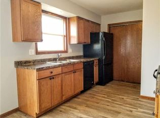 2271 Manley Dr, Sun Prairie, WI 53590