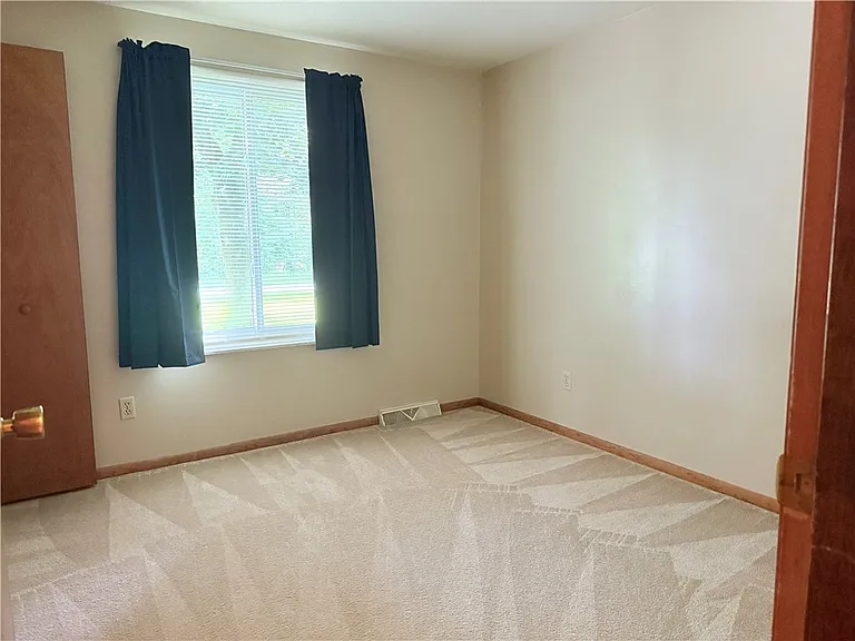 5246 Richland Rd — Photo 16